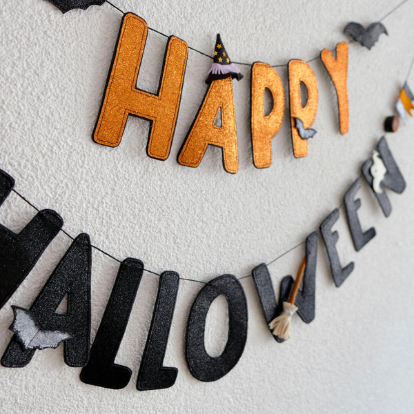 Happy Halloween banner / garland