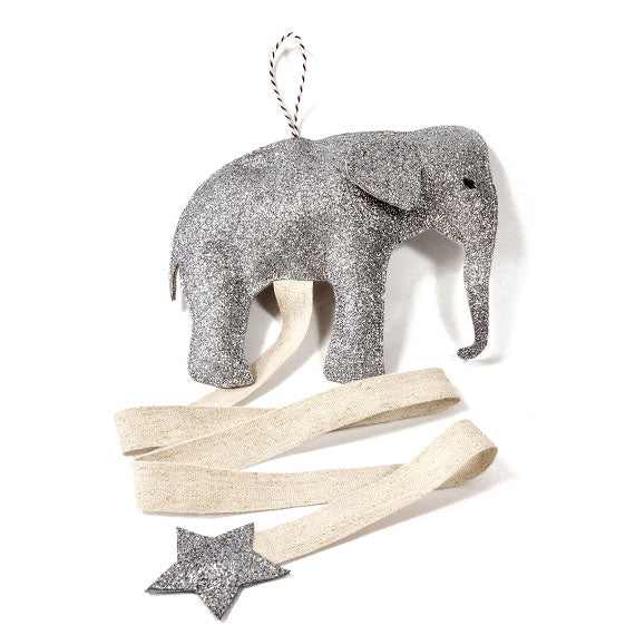 Elephant hair clip holder in dark grey, made from high-quality cotton glitter fabric.  This is a beautiful functional room decoration that will add a special touch to your girl's room.
