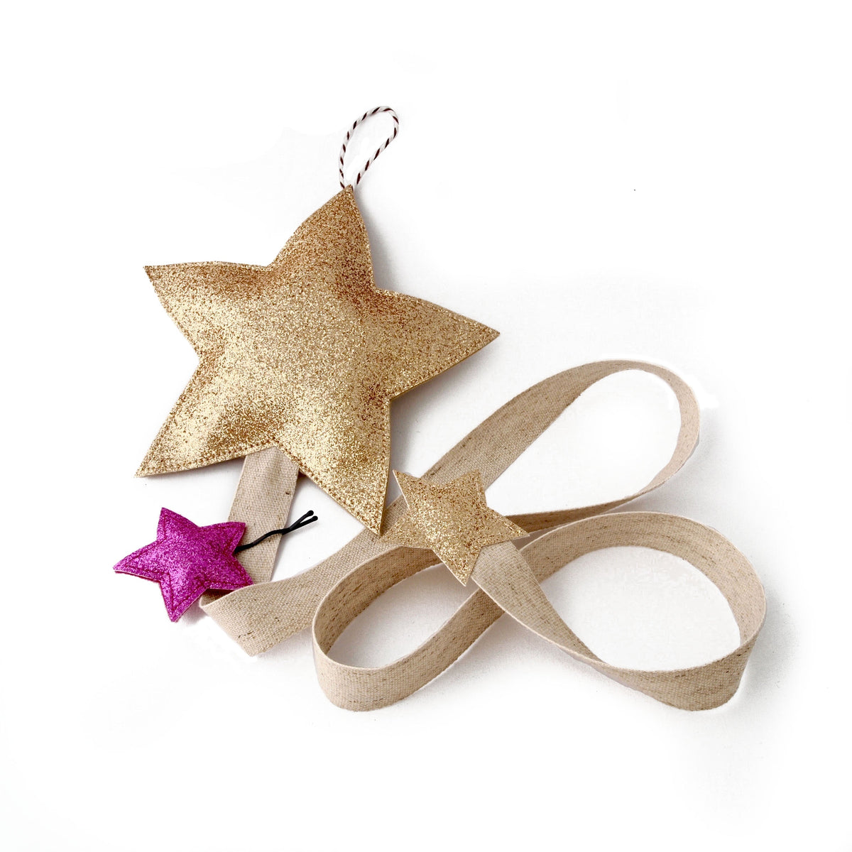 Elegant hair clip holder in the shape of a gold star.  