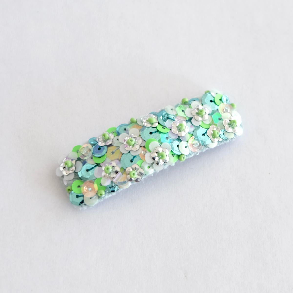 Our Ivy hair clip in rectangular shape.